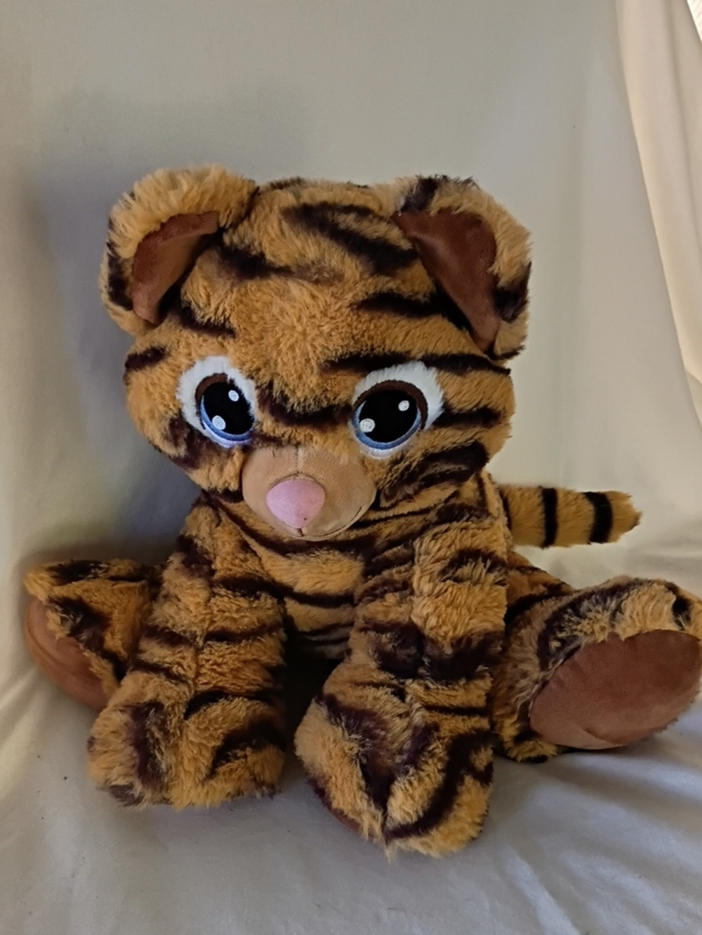 EUC Build A Bear Tiger Cub Plush Big Blue Eyed 2016 Retired Stuffed Animal BABW